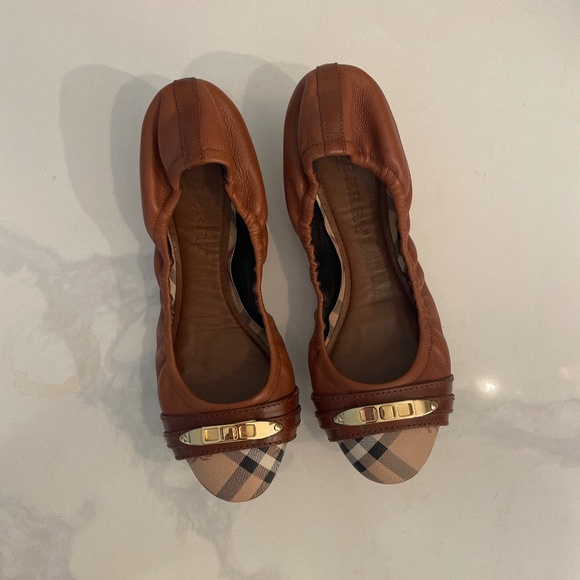 BURBERRY BALLET FLATS - Picture 1 of 6